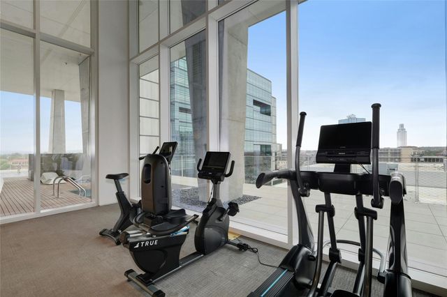 313 W 17th ST 1503, Austin, TX 78701