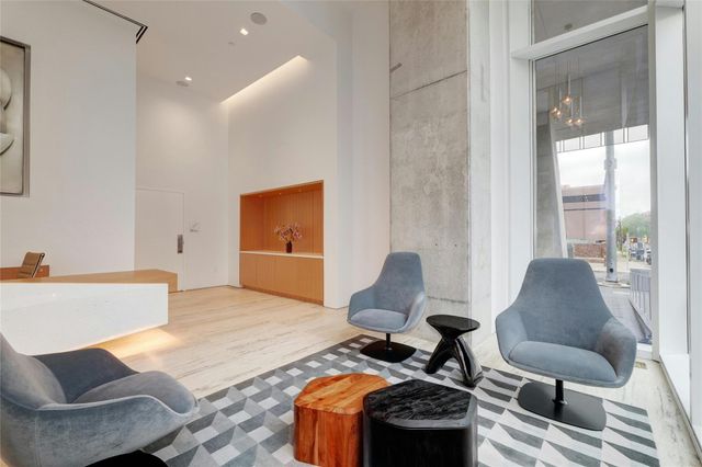 313 W 17th ST 1503, Austin, TX 78701