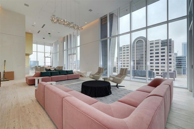 313 W 17th ST 1503, Austin, TX 78701