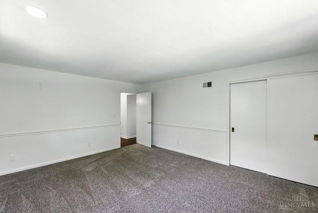 8573 Maineville Road, Hamilton Twp, OH 45039