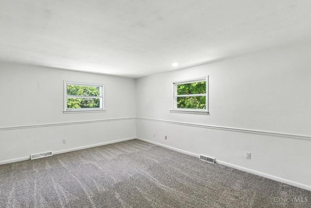 8573 Maineville Road, Hamilton Twp, OH 45039