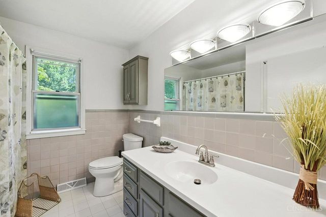 8573 Maineville Road, Hamilton Twp, OH 45039