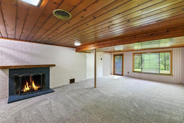 8573 Maineville Road, Hamilton Twp, OH 45039