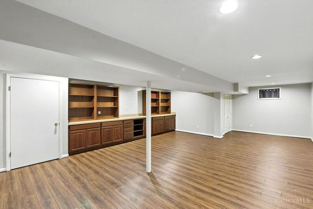 8573 Maineville Road, Hamilton Twp, OH 45039