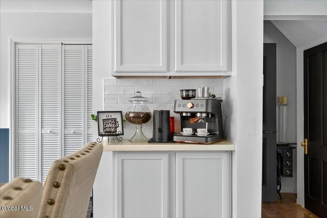 500 State Route 146, Guilderland, NY 12009