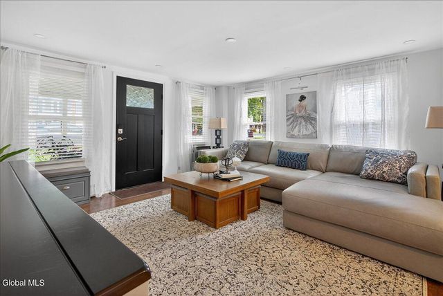 500 State Route 146, Guilderland, NY 12009