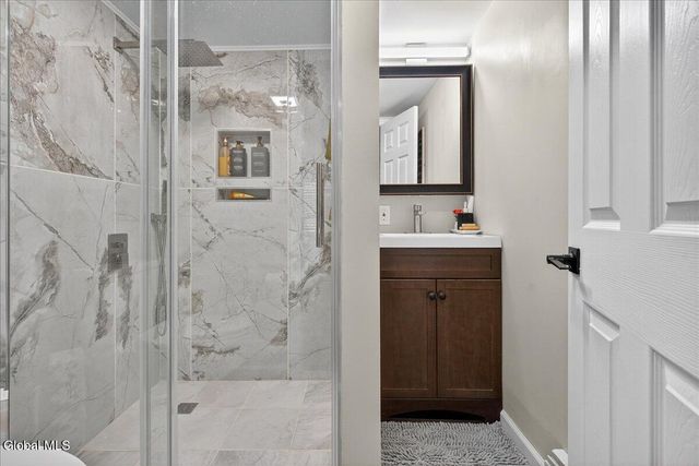 500 State Route 146, Guilderland, NY 12009