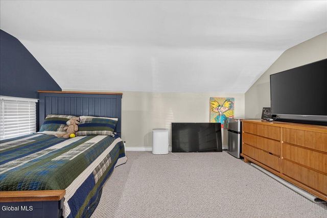 500 State Route 146, Guilderland, NY 12009