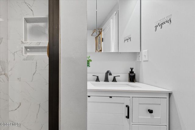 500 State Route 146, Guilderland, NY 12009