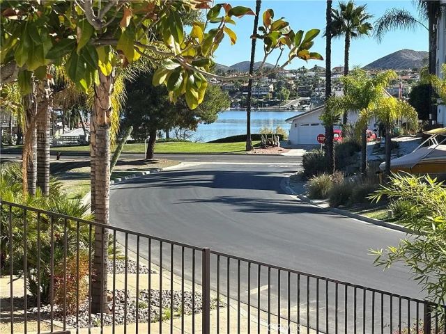 21734 Appaloosa Court, Canyon Lake, CA 92587