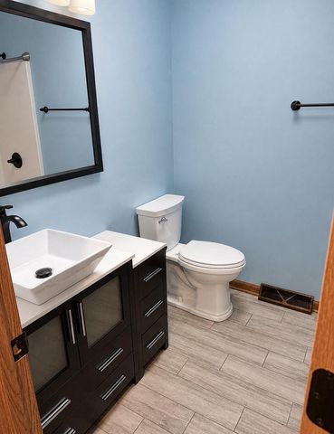 1170 Cypress POINT, Twin Lakes, WI 53181