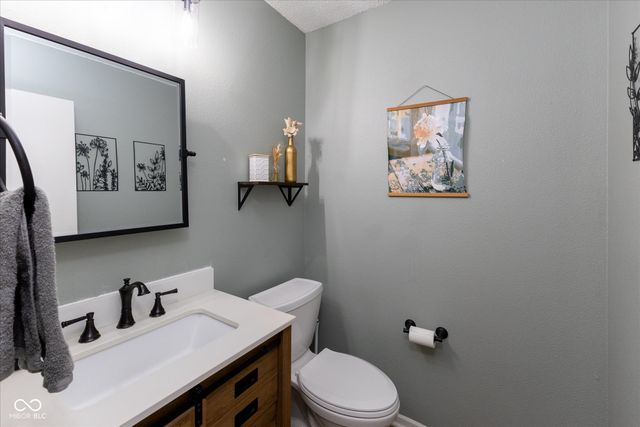 15306 Reflection Court, Noblesville, IN 46060