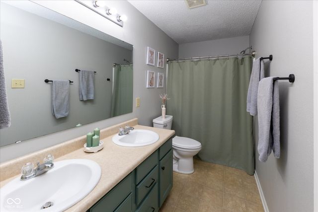 15306 Reflection Court, Noblesville, IN 46060