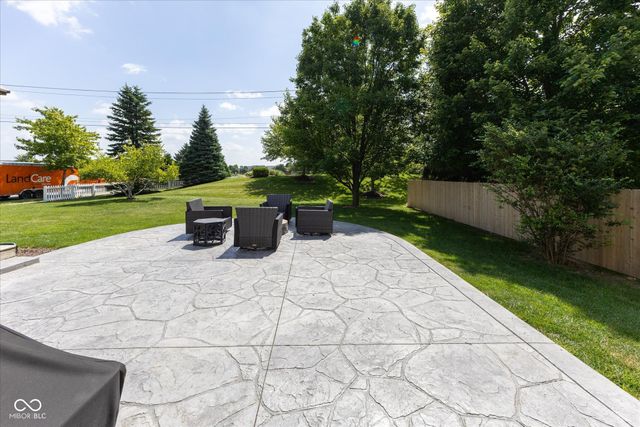 15306 Reflection Court, Noblesville, IN 46060