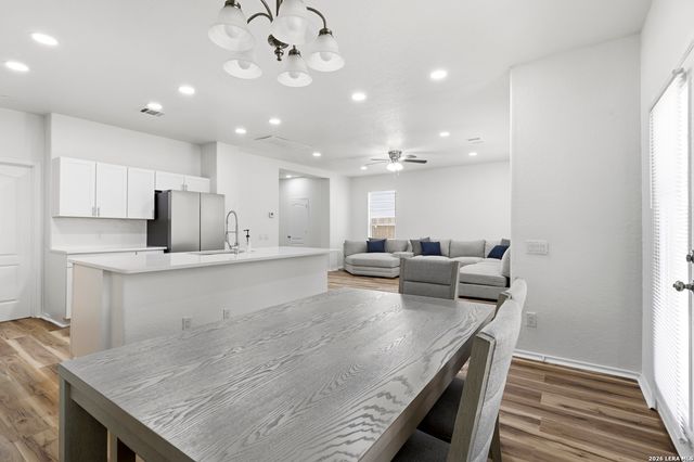 6219 Pecan Tree, San Antonio, TX 78240