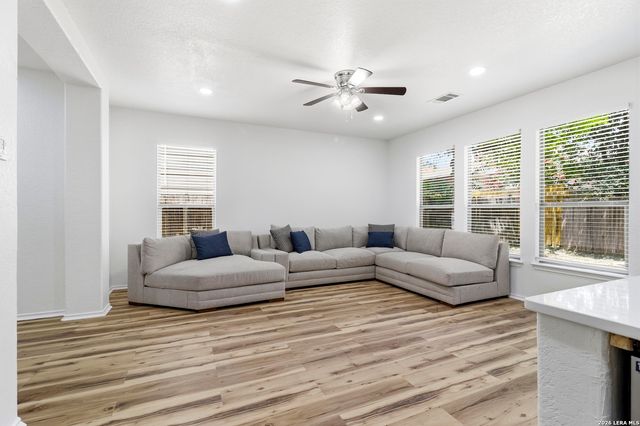 6219 Pecan Tree, San Antonio, TX 78240