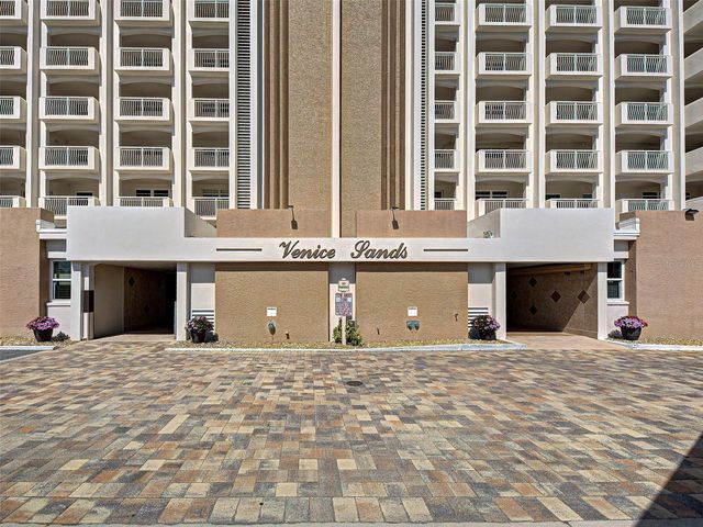 633 ALHAMBRA ROAD 1006, Venice, FL 34285