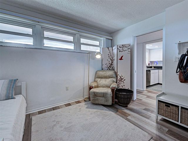 633 ALHAMBRA ROAD 1006, Venice, FL 34285