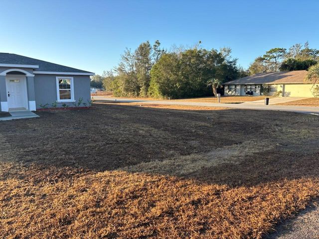 2330 W MENORES DRIVE, Citrus Springs, FL 34434