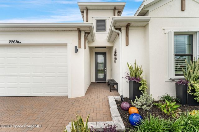 2263 Great Belt Circle, Melbourne, FL 32940