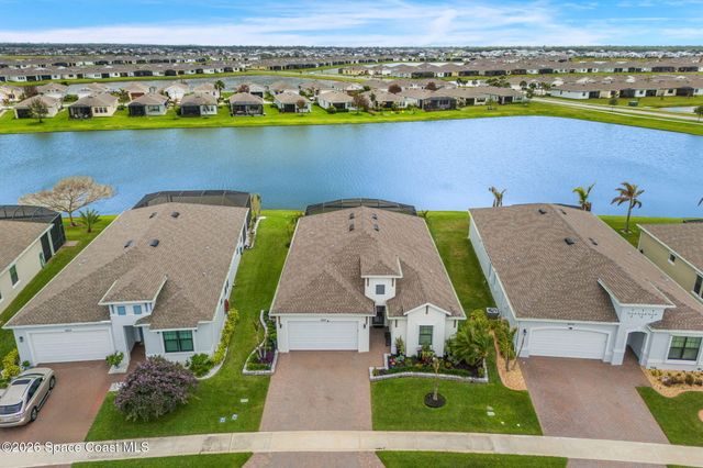 2263 Great Belt Circle, Melbourne, FL 32940