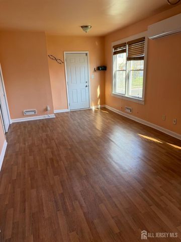 58 Brotherhood Street, Piscataway, NJ 08854