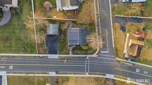 58 Brotherhood Street, Piscataway, NJ 08854