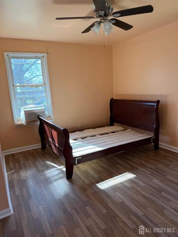 58 Brotherhood Street, Piscataway, NJ 08854