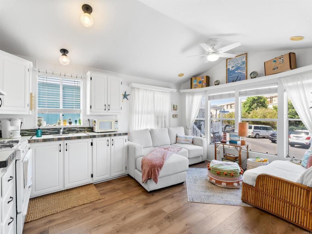 Image 13 of property listing at 900 N Cleveland Street 119, Oceanside, CA 92054