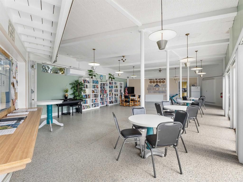 Image 33 of property listing at 900 N Cleveland Street 119, Oceanside, CA 92054