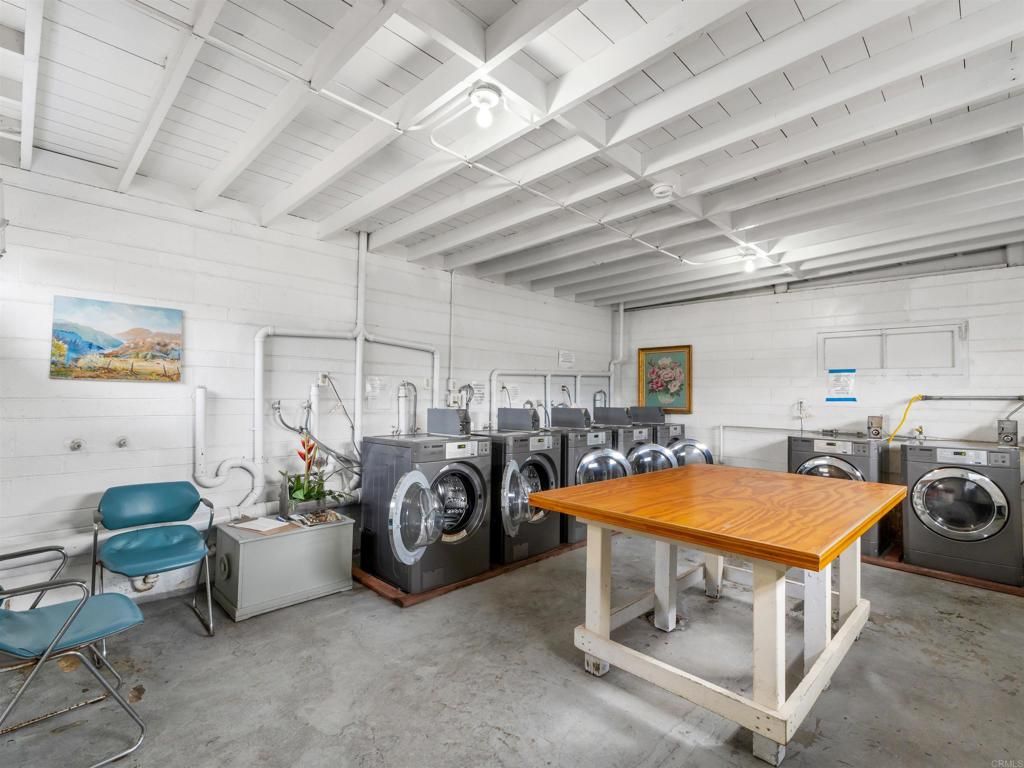 Image 38 of property listing at 900 N Cleveland Street 119, Oceanside, CA 92054