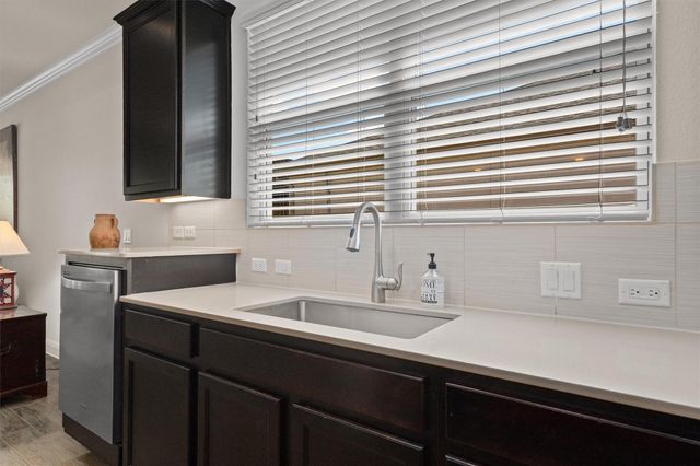 818 Haystack Creek TRL, Georgetown, TX 78633