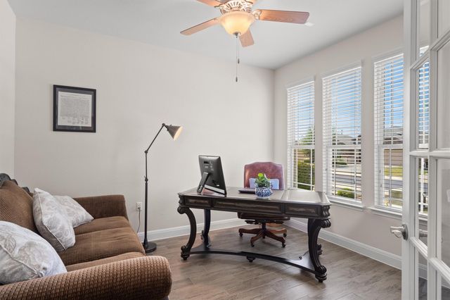 818 Haystack Creek TRL, Georgetown, TX 78633