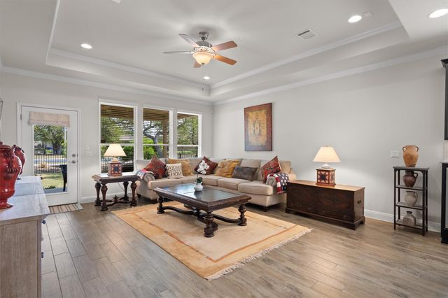 818 Haystack Creek TRL, Georgetown, TX 78633