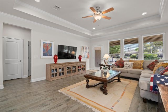 818 Haystack Creek TRL, Georgetown, TX 78633