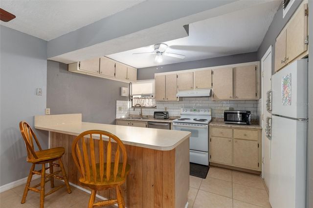 2811 SW ARCHER ROAD V187, Gainesville, FL 32608