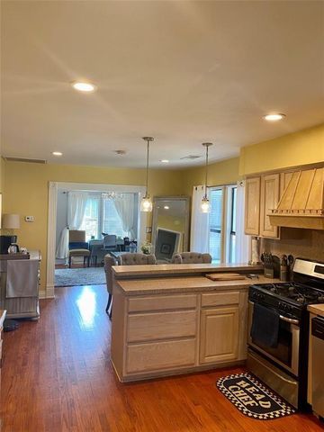 806 Archer Street, Houston, TX 77009