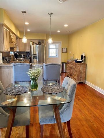 806 Archer Street, Houston, TX 77009