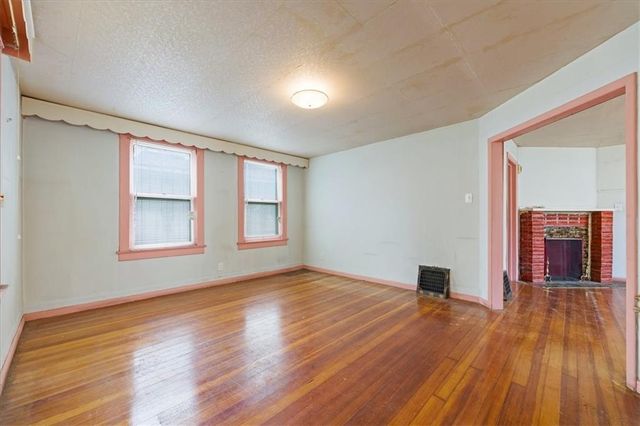 2054 N Tremont Street, Kansas City, KS 66101