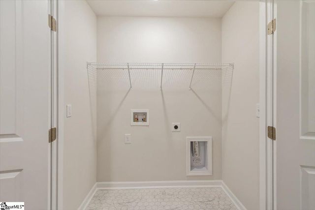 2040 Hillman Way, Roebuck, SC 29376