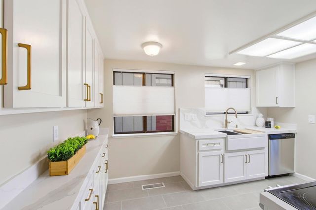 18944 Sara Park Circle, Saratoga, CA 95070