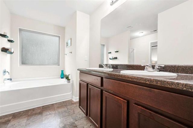11773 Lovejoy Crossing Boulevard, Hampton, GA 30228