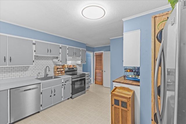 28 Ridgewood Terrace, Barre Town, VT 05641