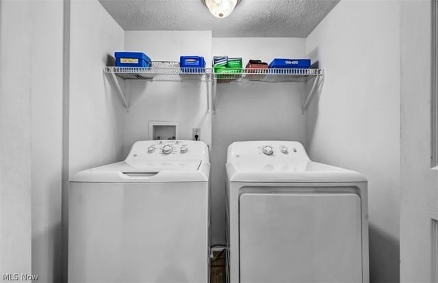 77 S Crowell Avenue, Geneva, OH 44041