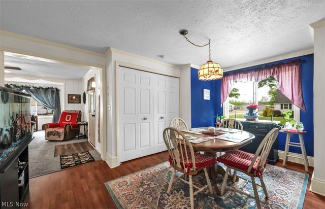 77 S Crowell Avenue, Geneva, OH 44041