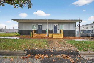 607 W Warren St - Units A & B, Mitchell, IN 47446