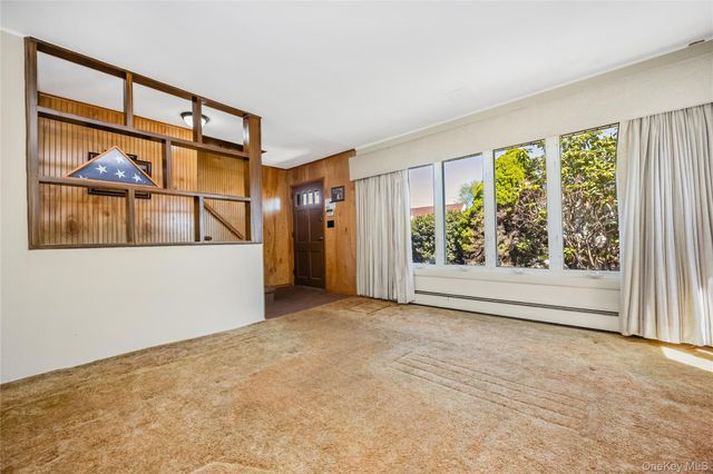 2646 Beech Street, East Meadow, NY 11554