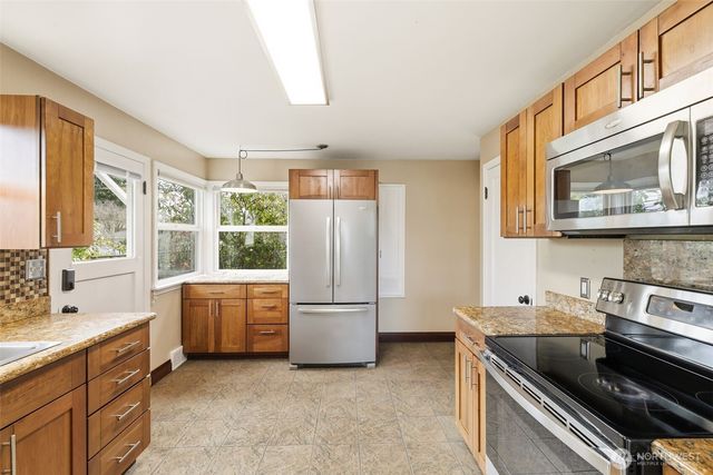 4822 N 8th Street, Tacoma, WA 98406