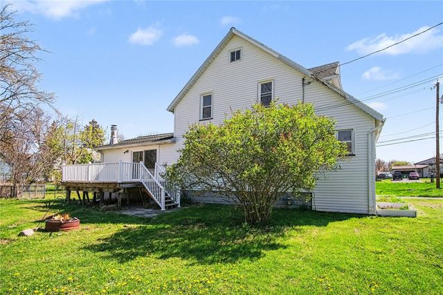 12 Elmgrove Drive, Gates, NY 14606