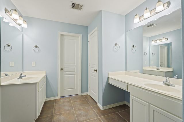 7903 Bachwood Drive, Houston, TX 77040